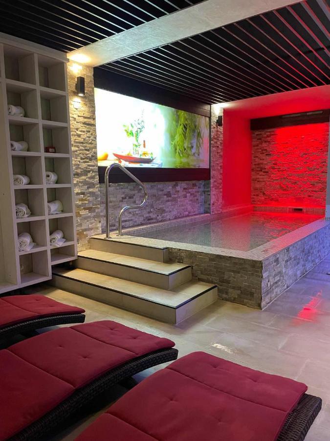 Hotel Relax סובאטה מראה חיצוני תמונה
