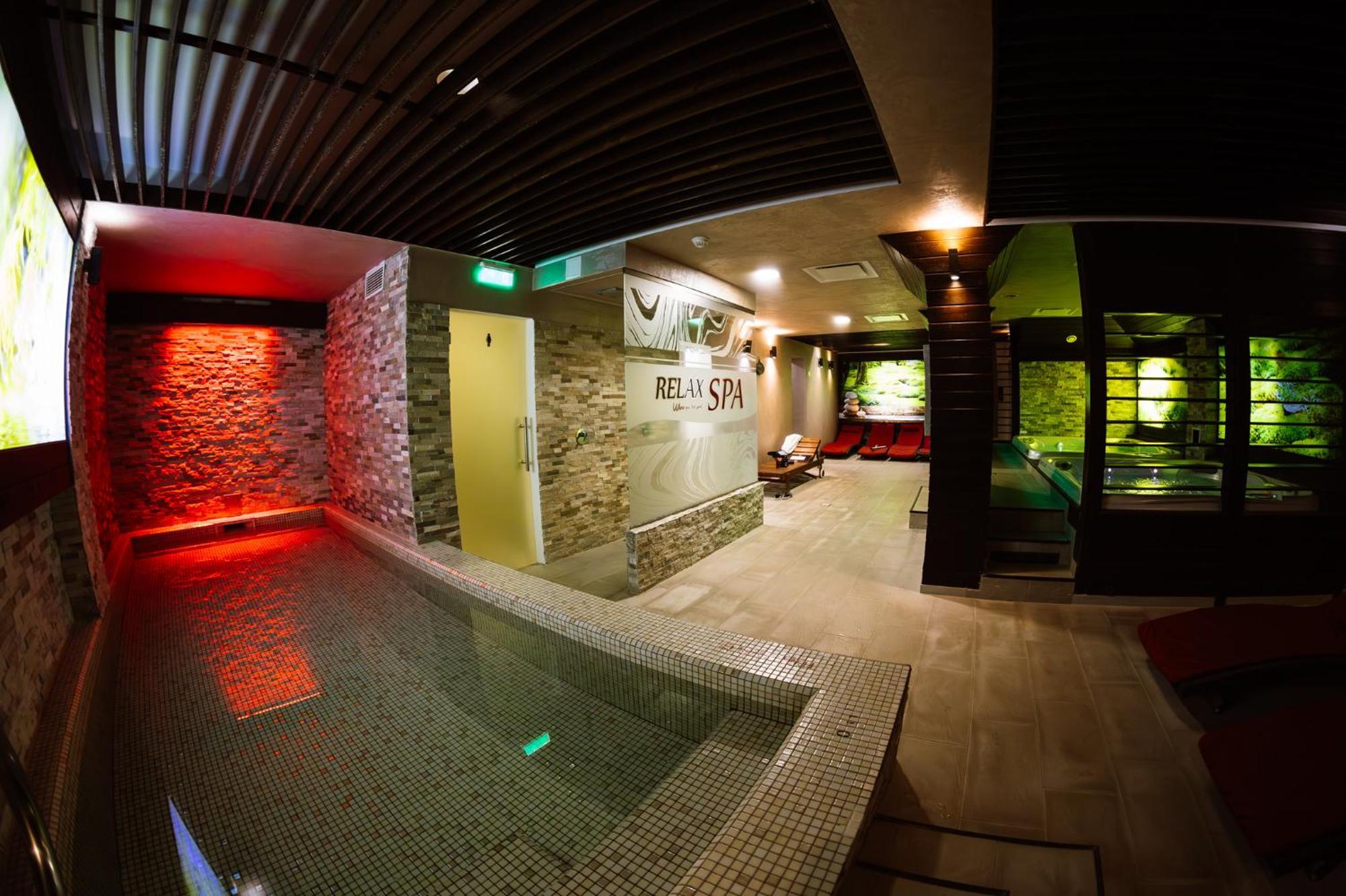 Hotel Relax סובאטה מראה חיצוני תמונה